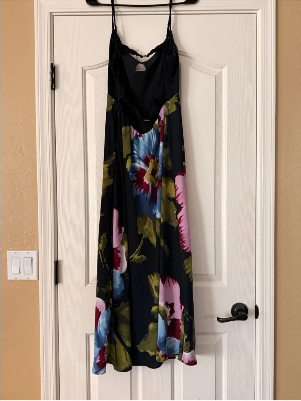 The A&F Julia Slip Cutout Maxi Dress - Black, Floral